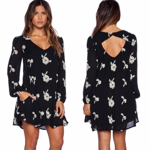 Free People Dresses & Skirts - Free People Emma Austin Embroidered Tunic Dress